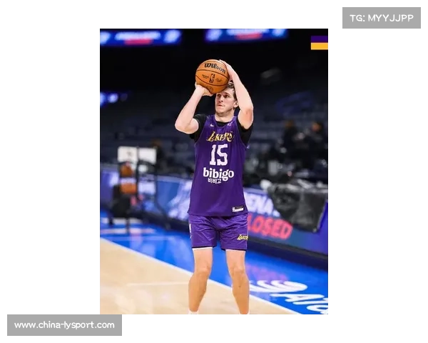 东契奇赛前训练状态，湖人更衣室领袖作用